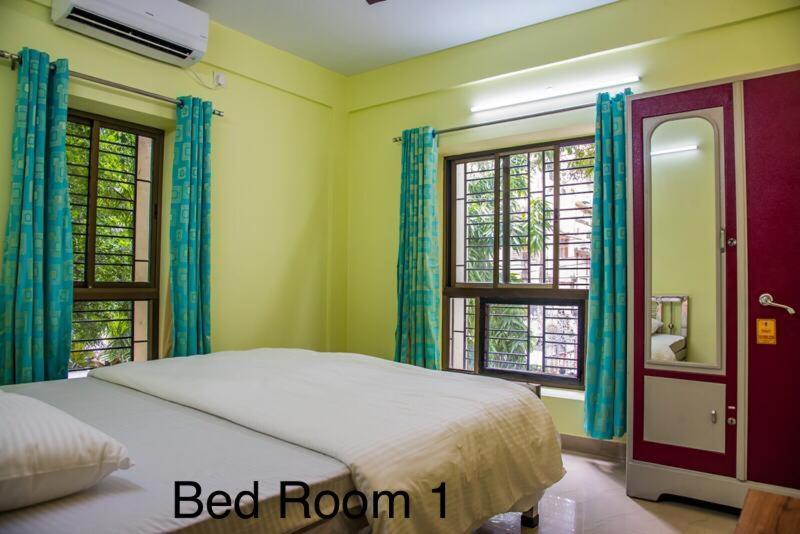 Emerald By Olys Apartment Kolkata Bagian luar foto